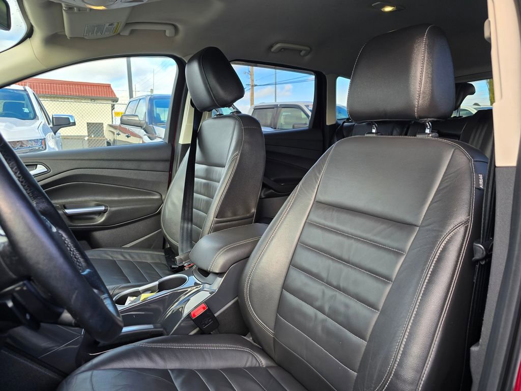 Used 2015 Ford Escape Titanium AWD/4WD image 19