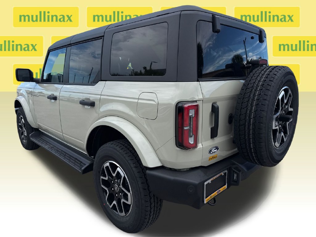 New 2026 Ford Bronco Outer Banks AWD/4WD image 4
