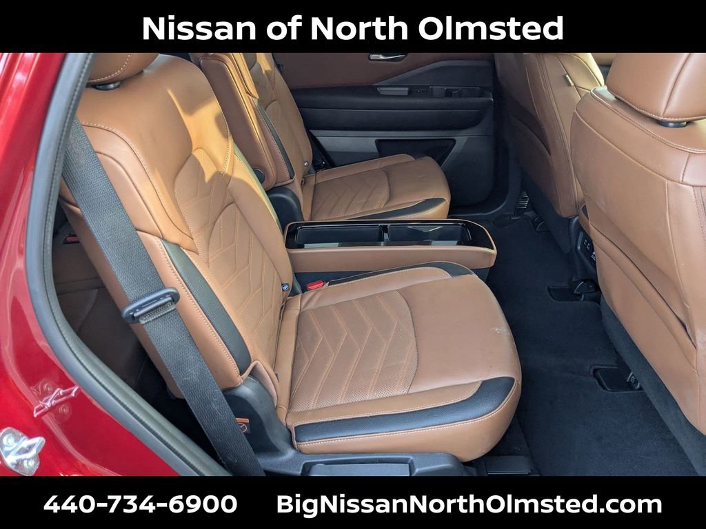 Certified 2024 Nissan Pathfinder Platinum AWD/4WD image 27