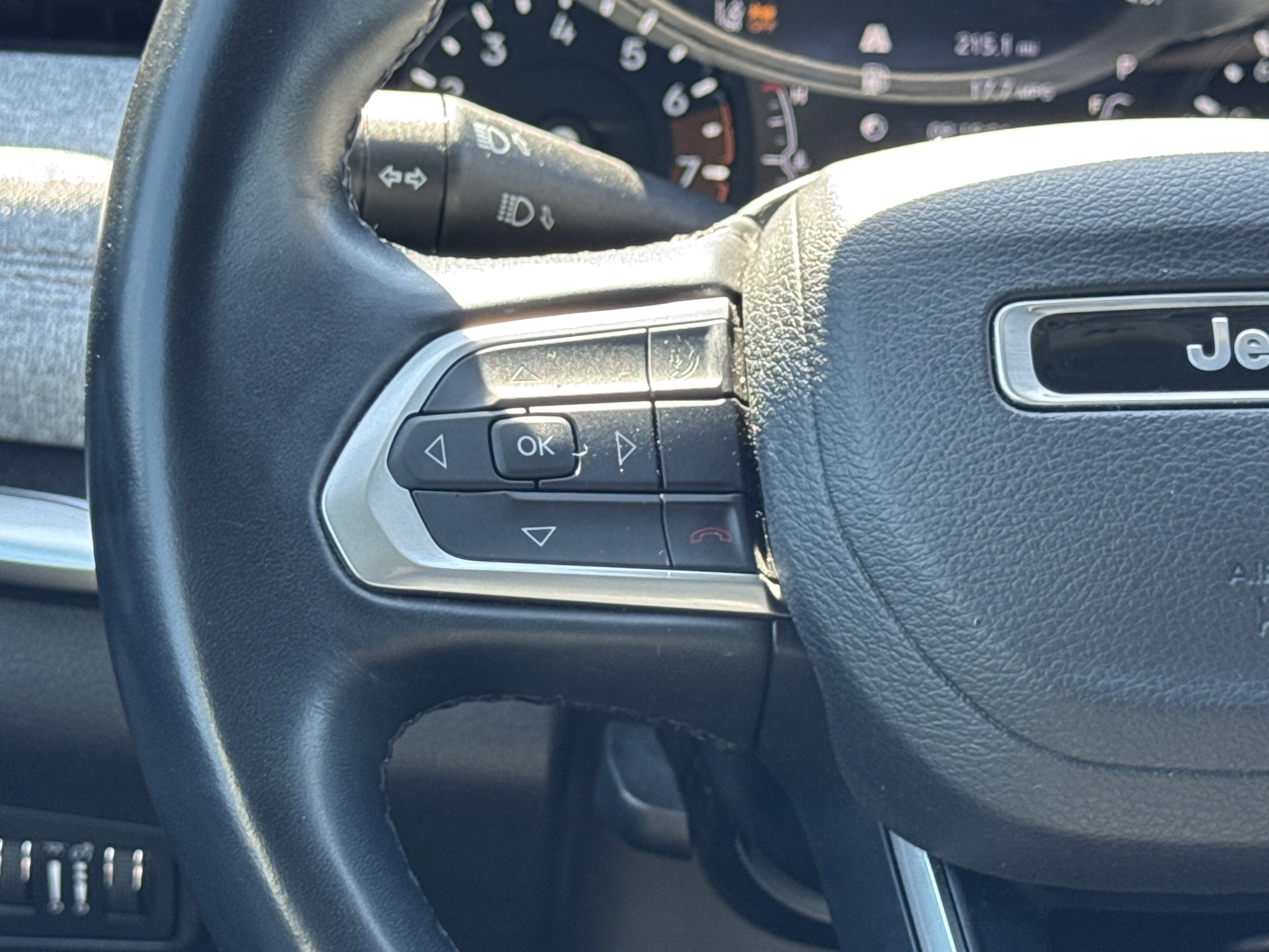 Used 2022 Jeep Compass Latitude image 6