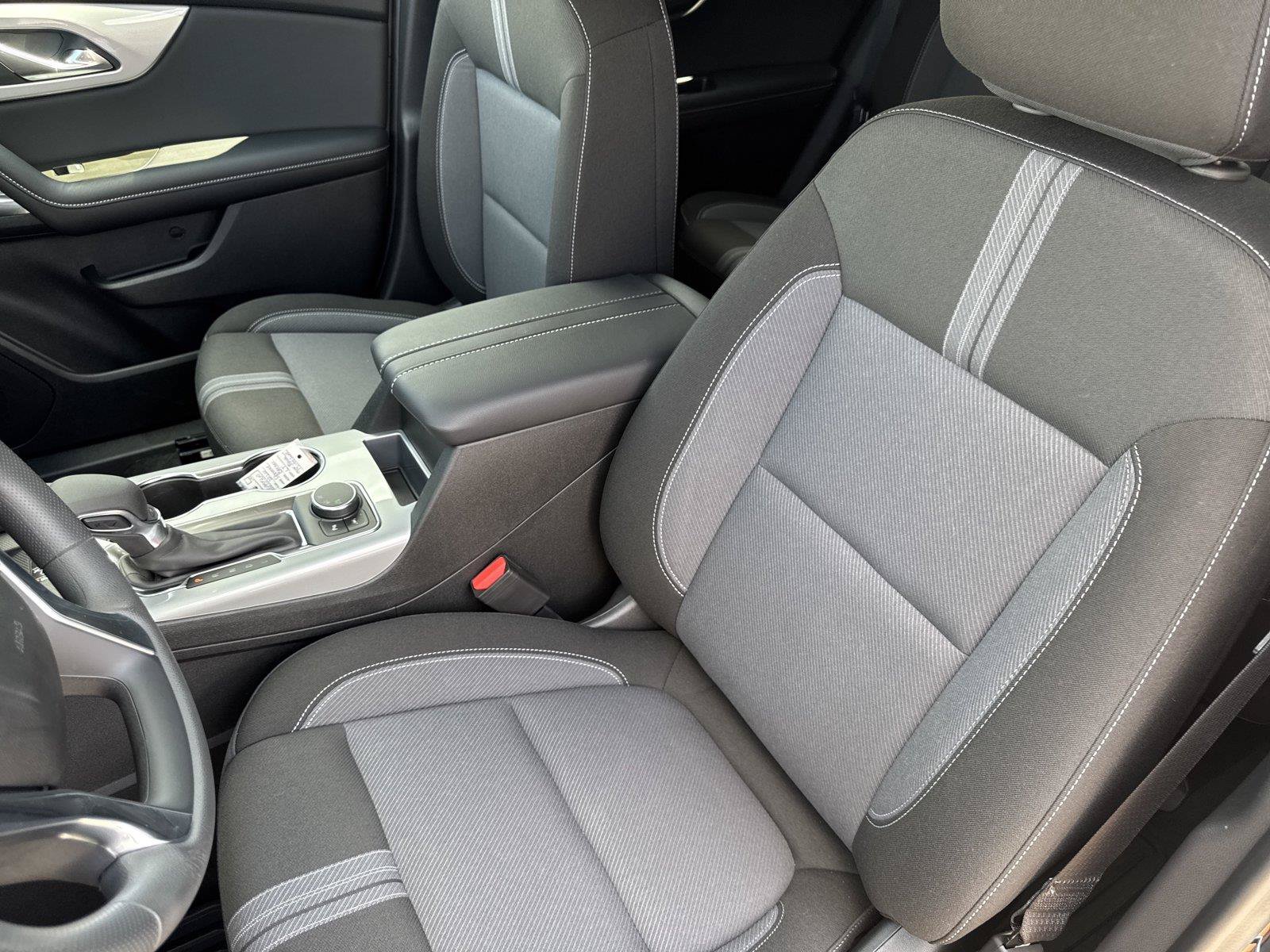 New 2026 Chevrolet Blazer LT w/ Convenience Package FWD image 11