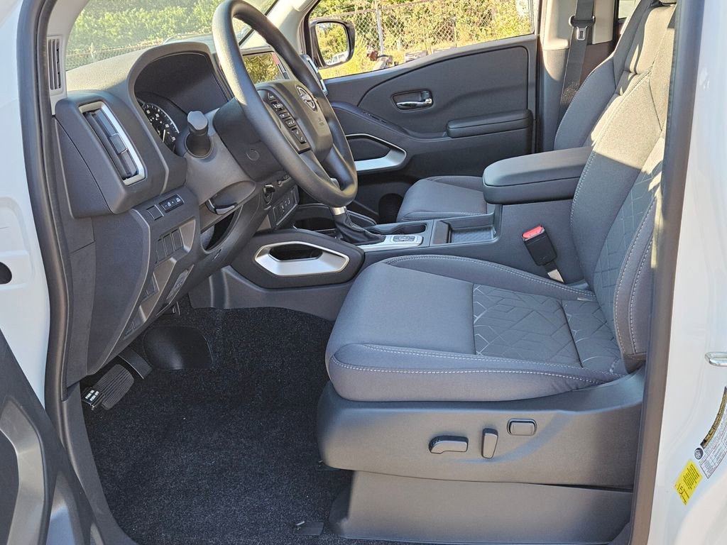 New 2026 Nissan Frontier SV w/ Tow Package image 3