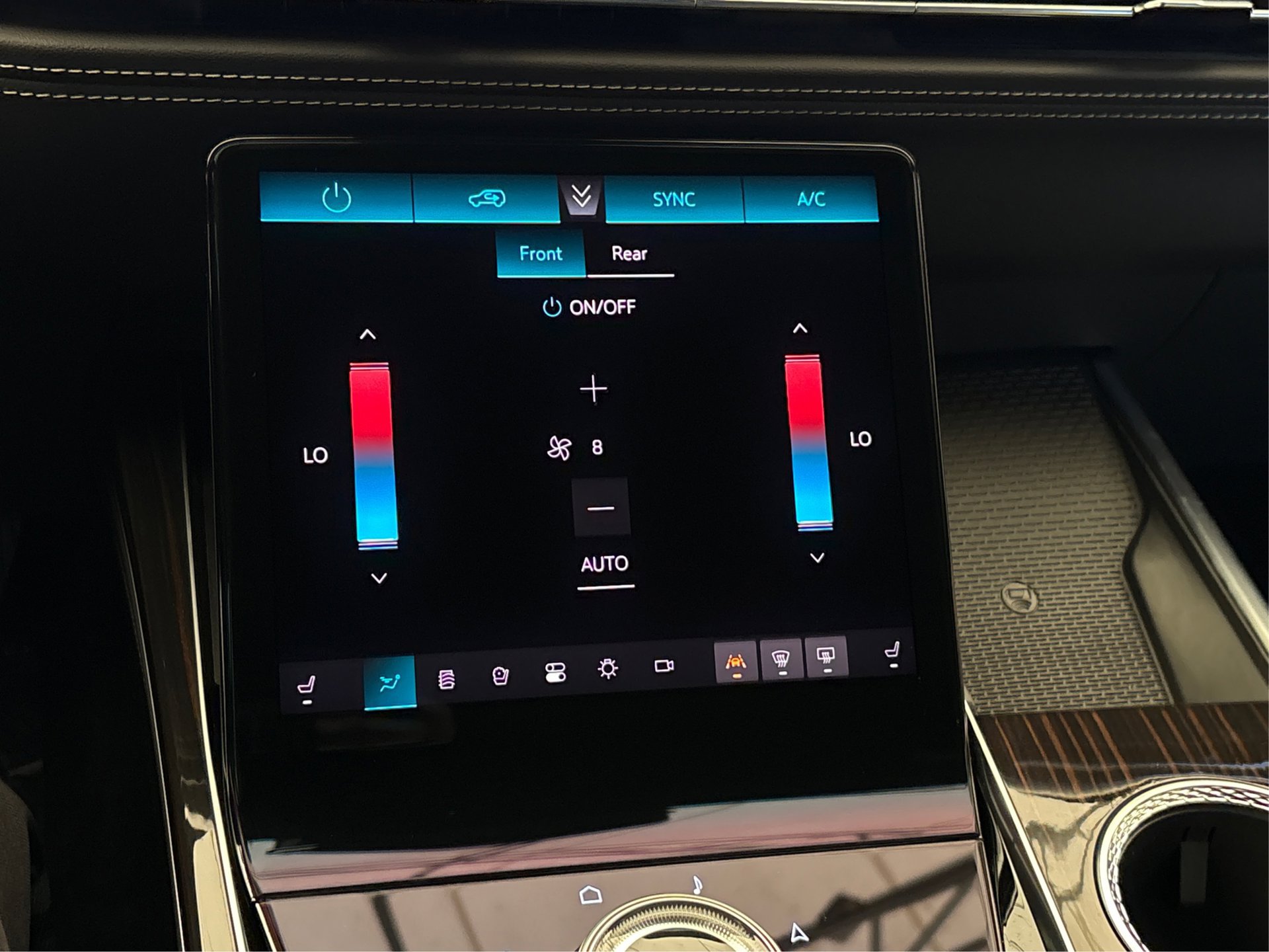 New 2026 Cadillac Escalade ESV 4WD image 25