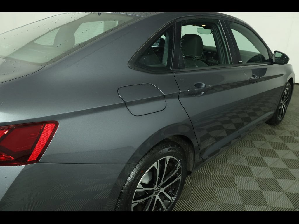 Used 2023 Volkswagen Jetta Sport FWD image 15