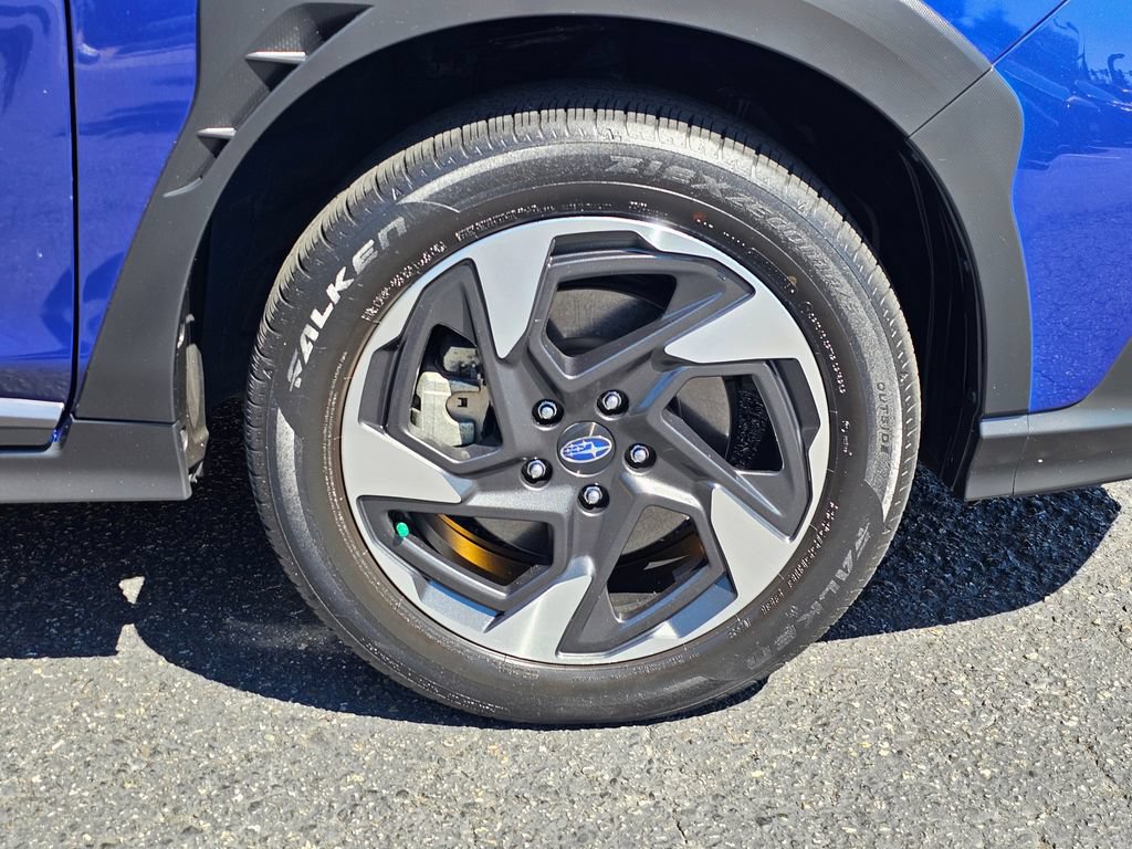 Used 2024 Subaru Crosstrek 2.5i Limited w/ Crosstrek Mirror Package AWD/4WD image 9