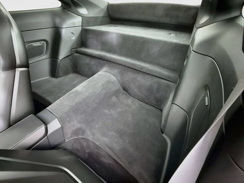 Certified 2023 Porsche 911 Carrera T RWD image 22
