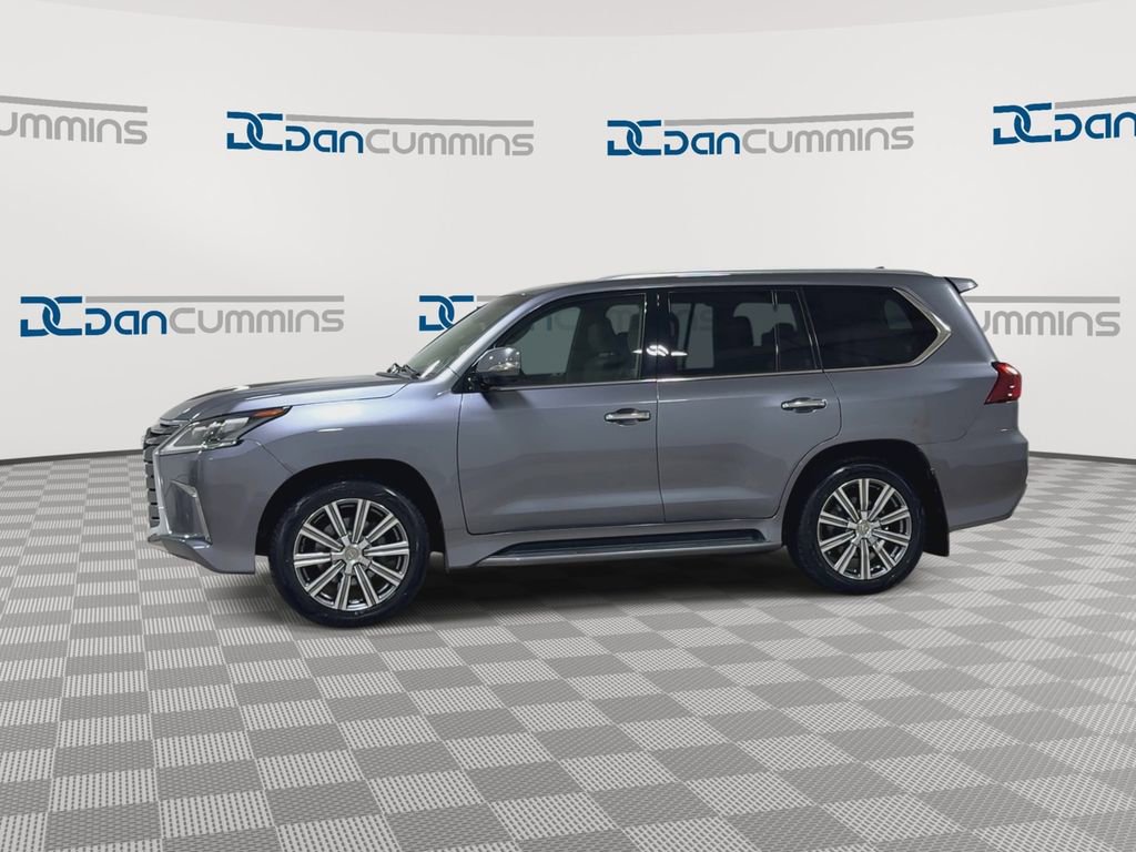 Used 2017 Lexus LX 570 4WD w/ Luxury Package image 10