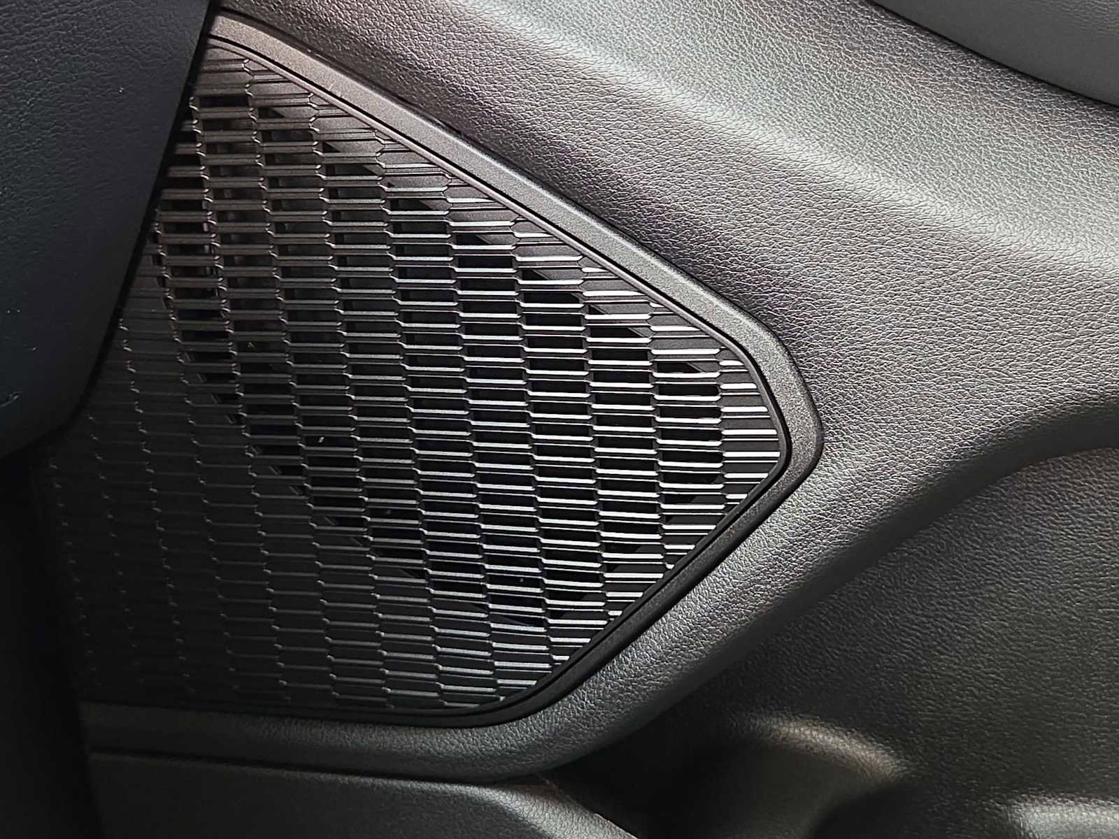 New 2025 Jeep Grand Cherokee Laredo X w/ Luxury Tech Group I image 30