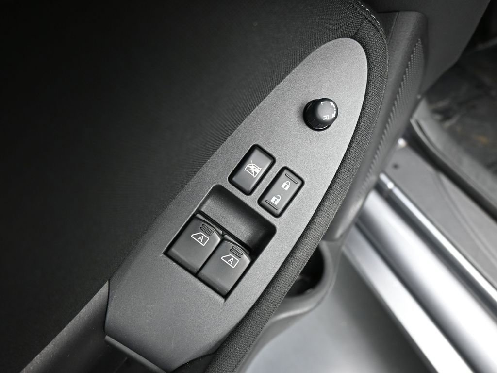 Used 2016 Nissan 370Z Roadster image 31