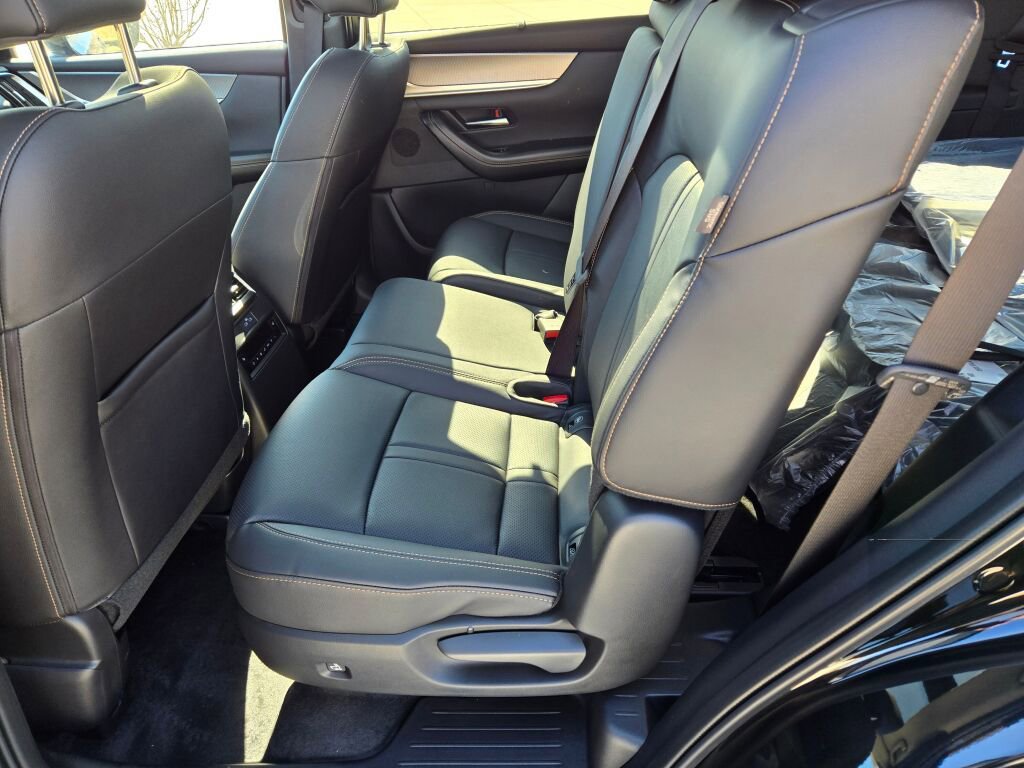 New 2026 MAZDA CX-90 Plug-In Hybrid w/Premium Sport image 12