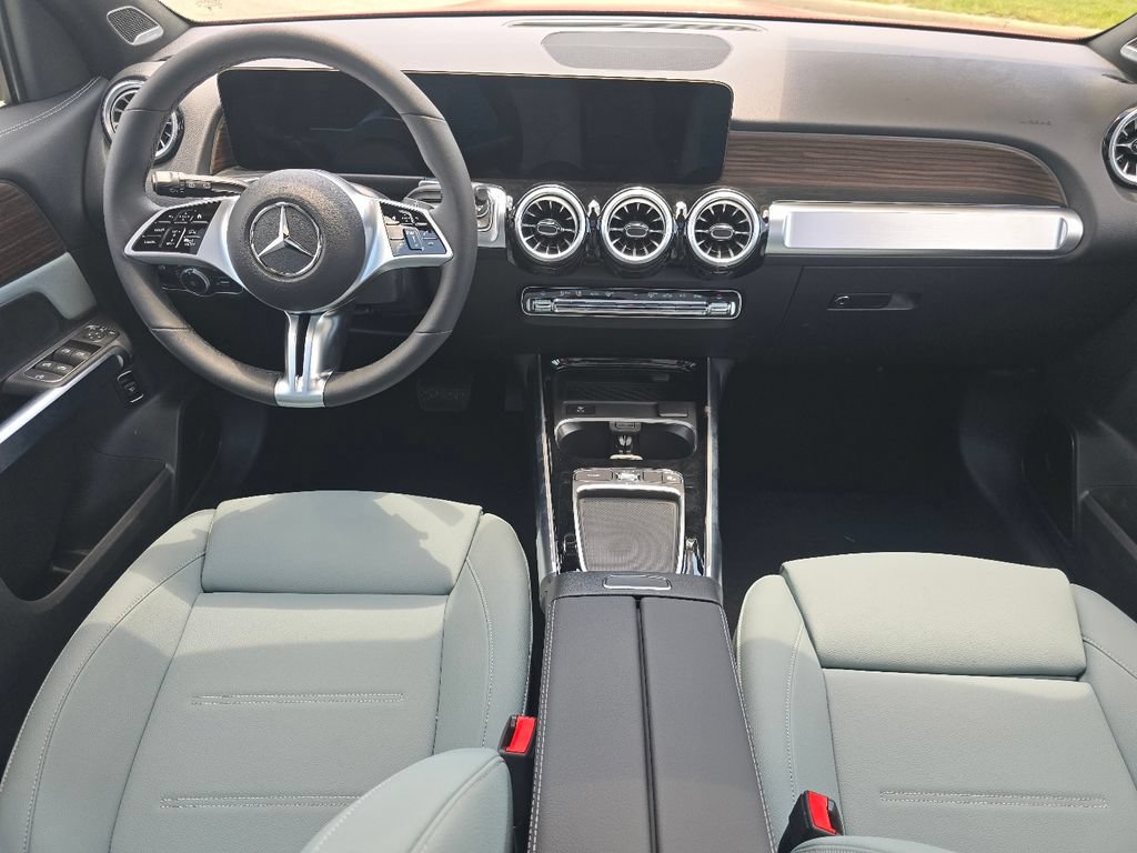 New 2026 Mercedes-Benz GLB 250 4MATIC image 22