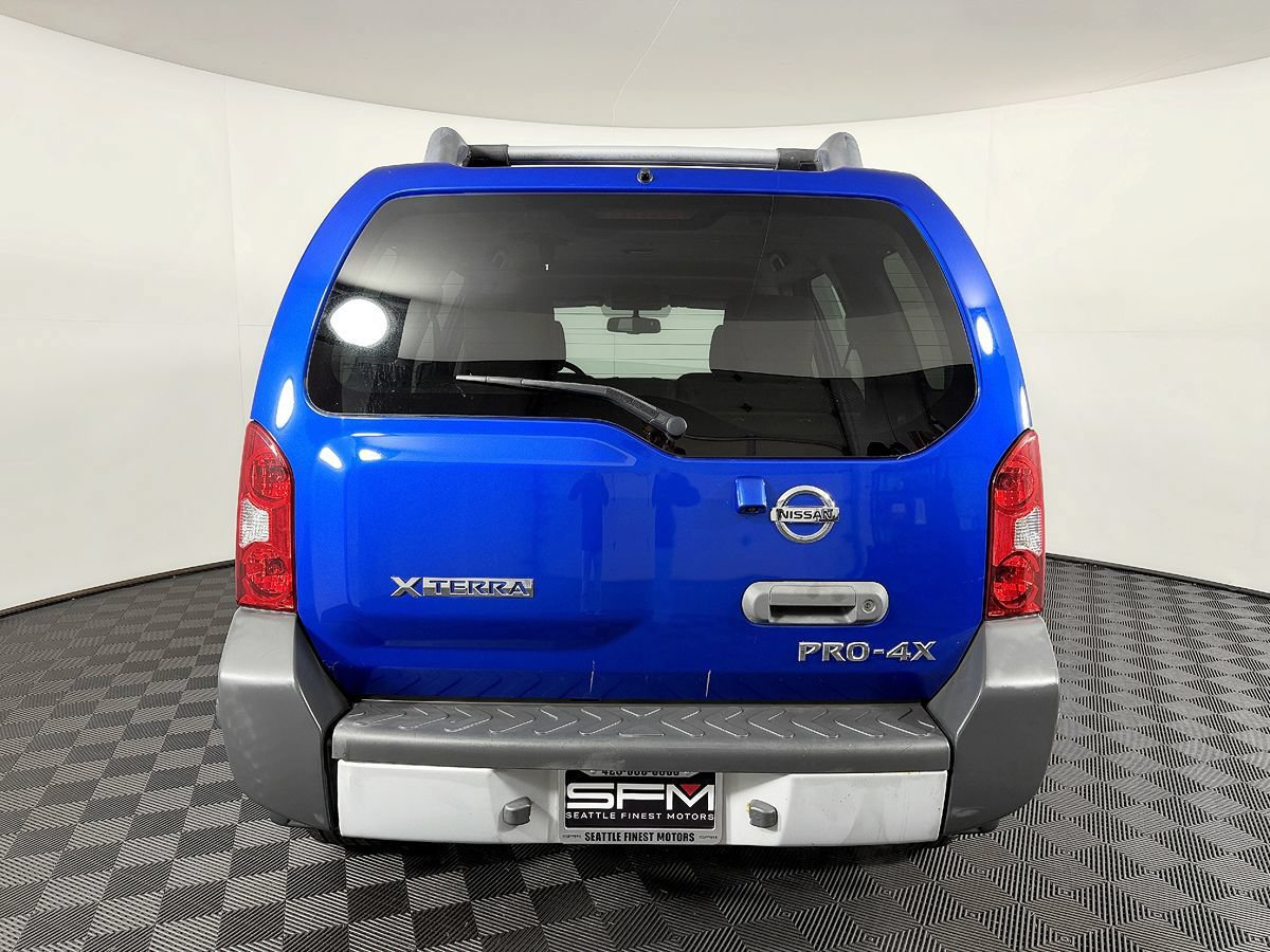 Used 2015 Nissan Xterra PRO-4X AWD/4WD image 10