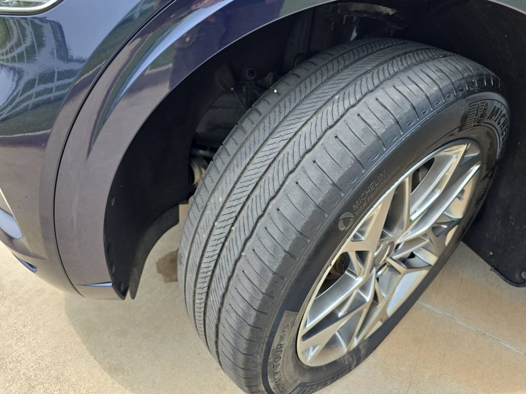Used 2025 Genesis GV70 2.5T AWD/4WD image 31