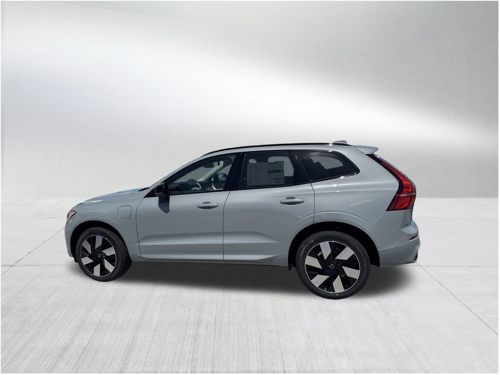New 2025 Volvo XC60 T8 Plus w/ Protection Package Premier image 2