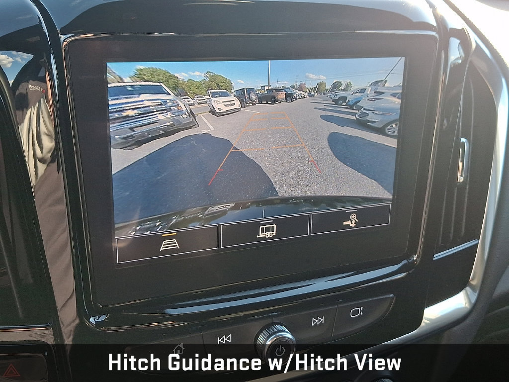 Used 2023 Chevrolet Traverse LT w/ Midnight/Sport Edition AWD/4WD image 23