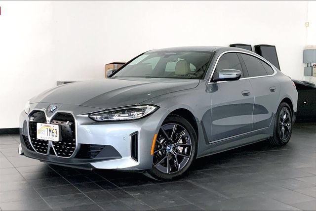 Used 2023 BMW i4 eDrive35 RWD image 1