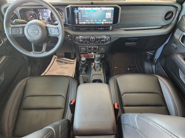 Used 2024 Jeep Gladiator Rubicon AWD/4WD image 26