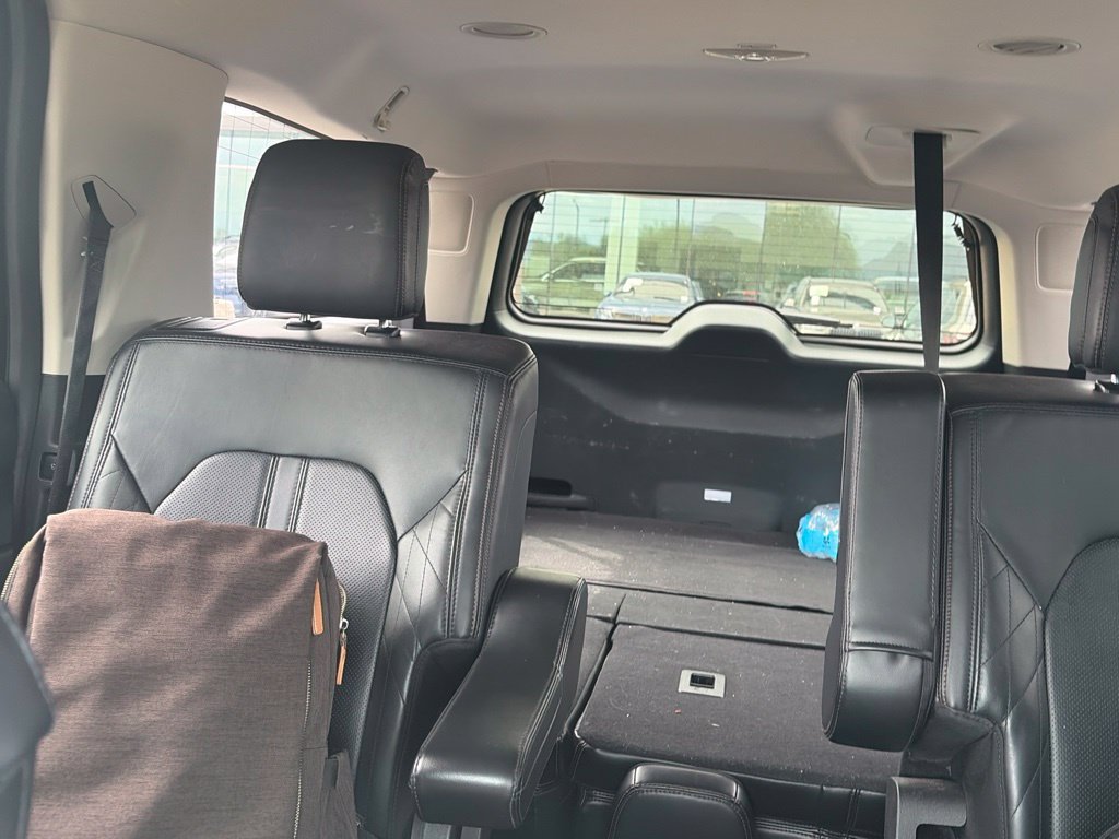 Used 2019 Ford Expedition Max Platinum AWD/4WD image 11