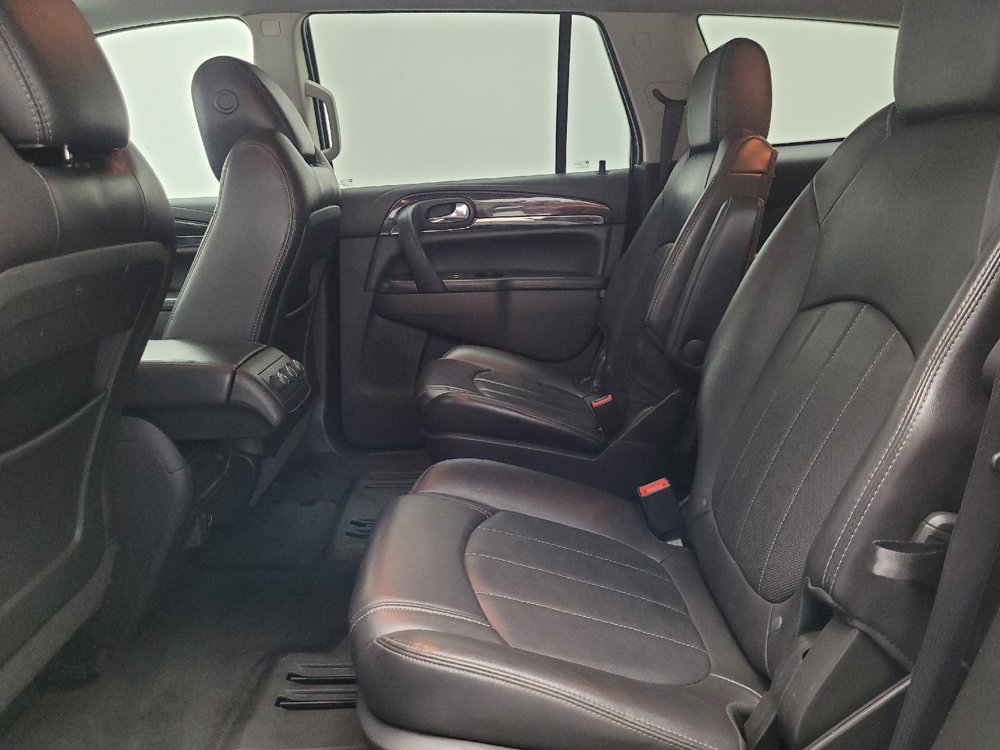 Used 2016 Buick Enclave Leather FWD image 18