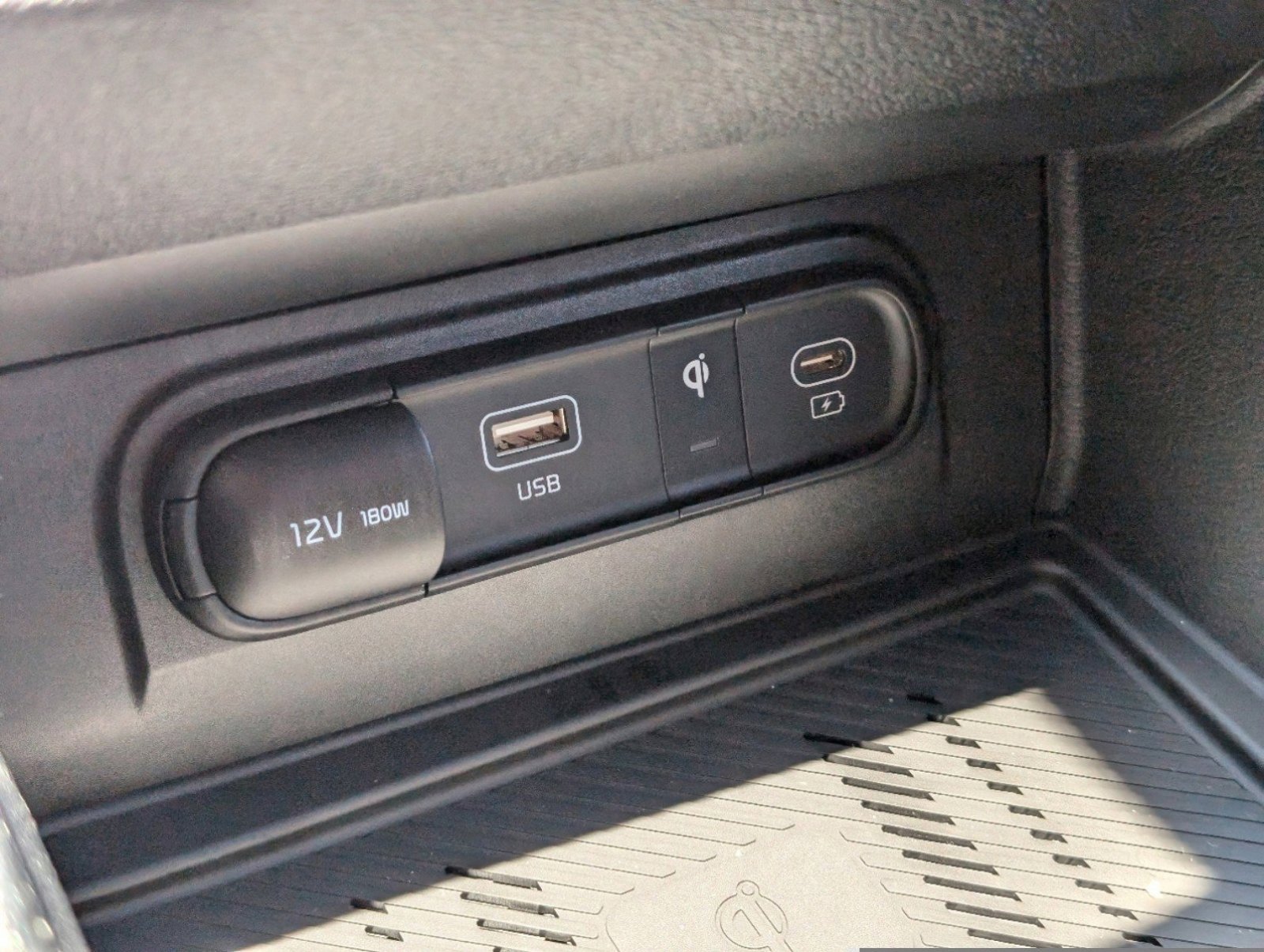 Used 2024 Kia Sportage X-Pro Prestige image 28