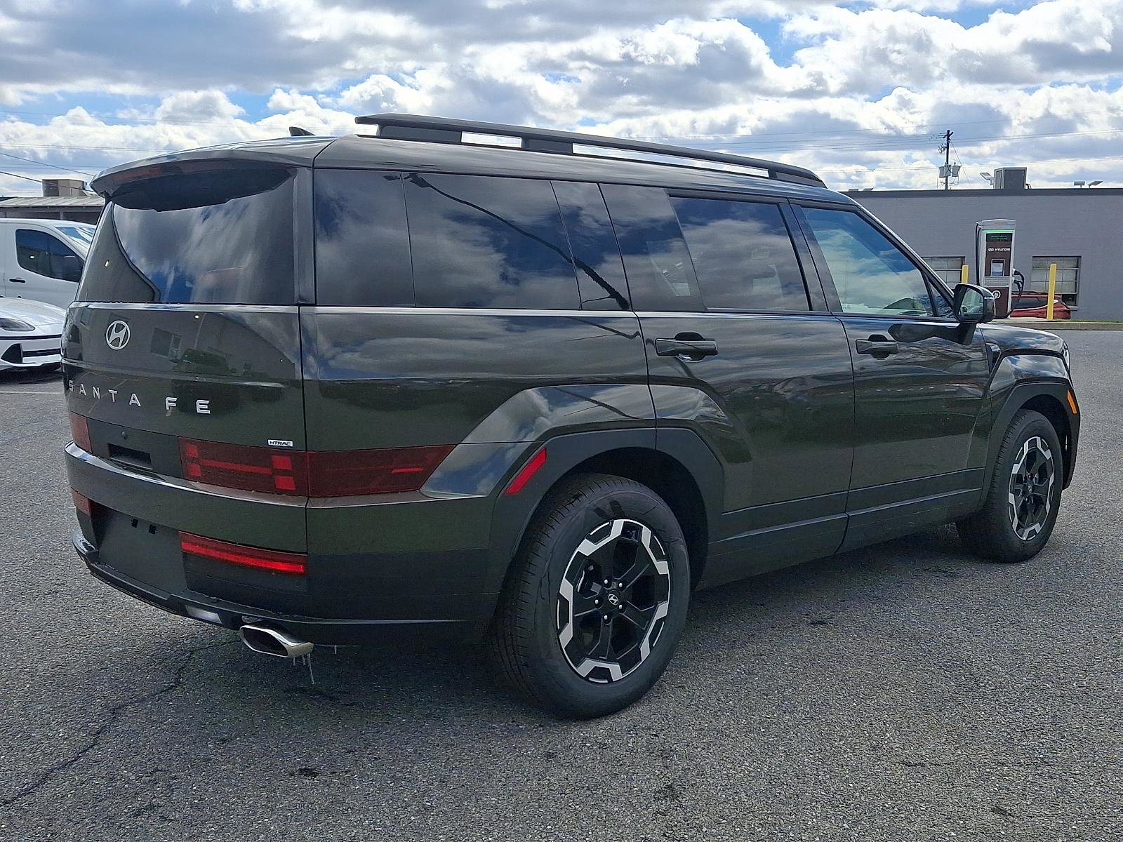 New 2026 Hyundai Santa Fe SEL image 3