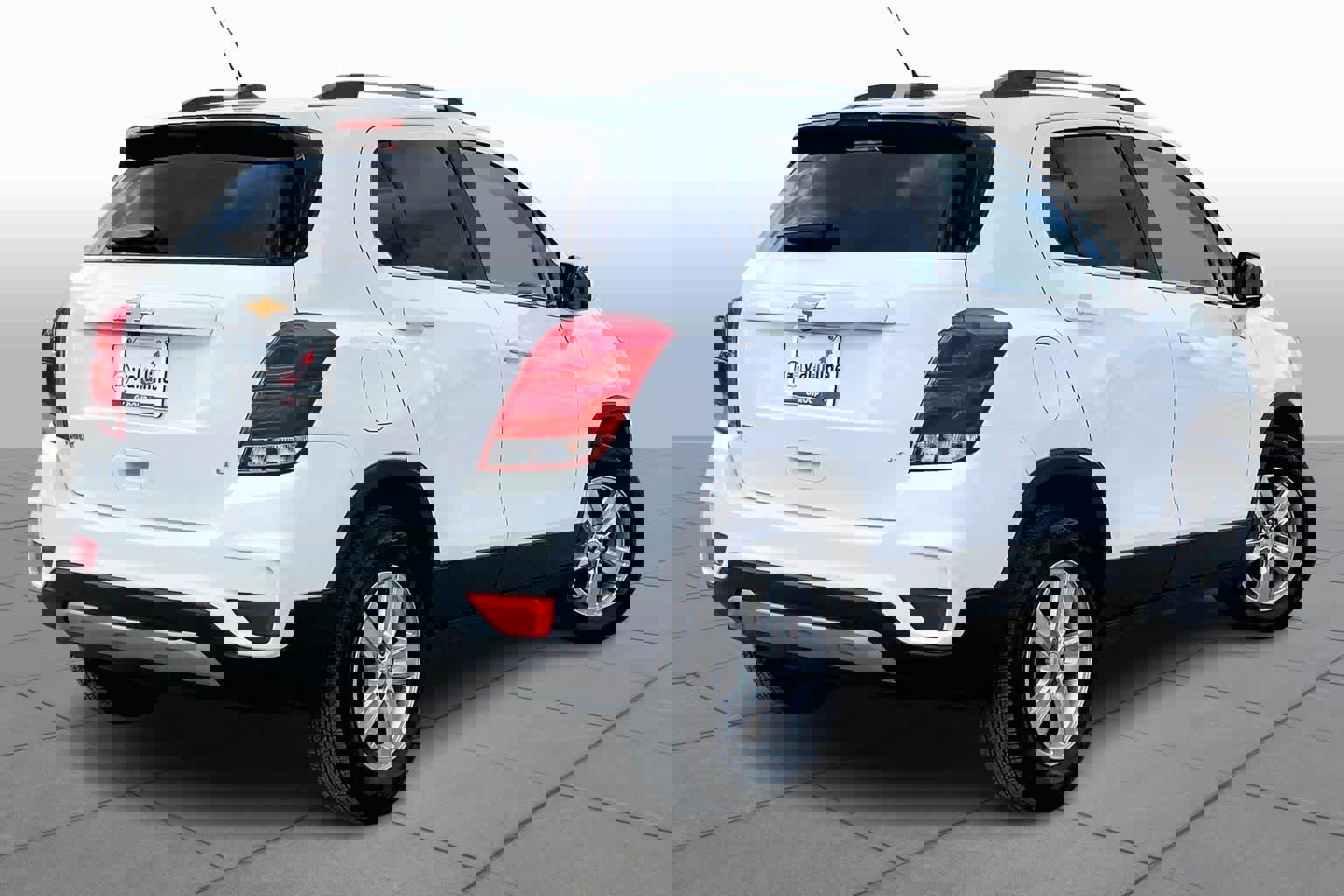 Used 2020 Chevrolet Trax LT image 12