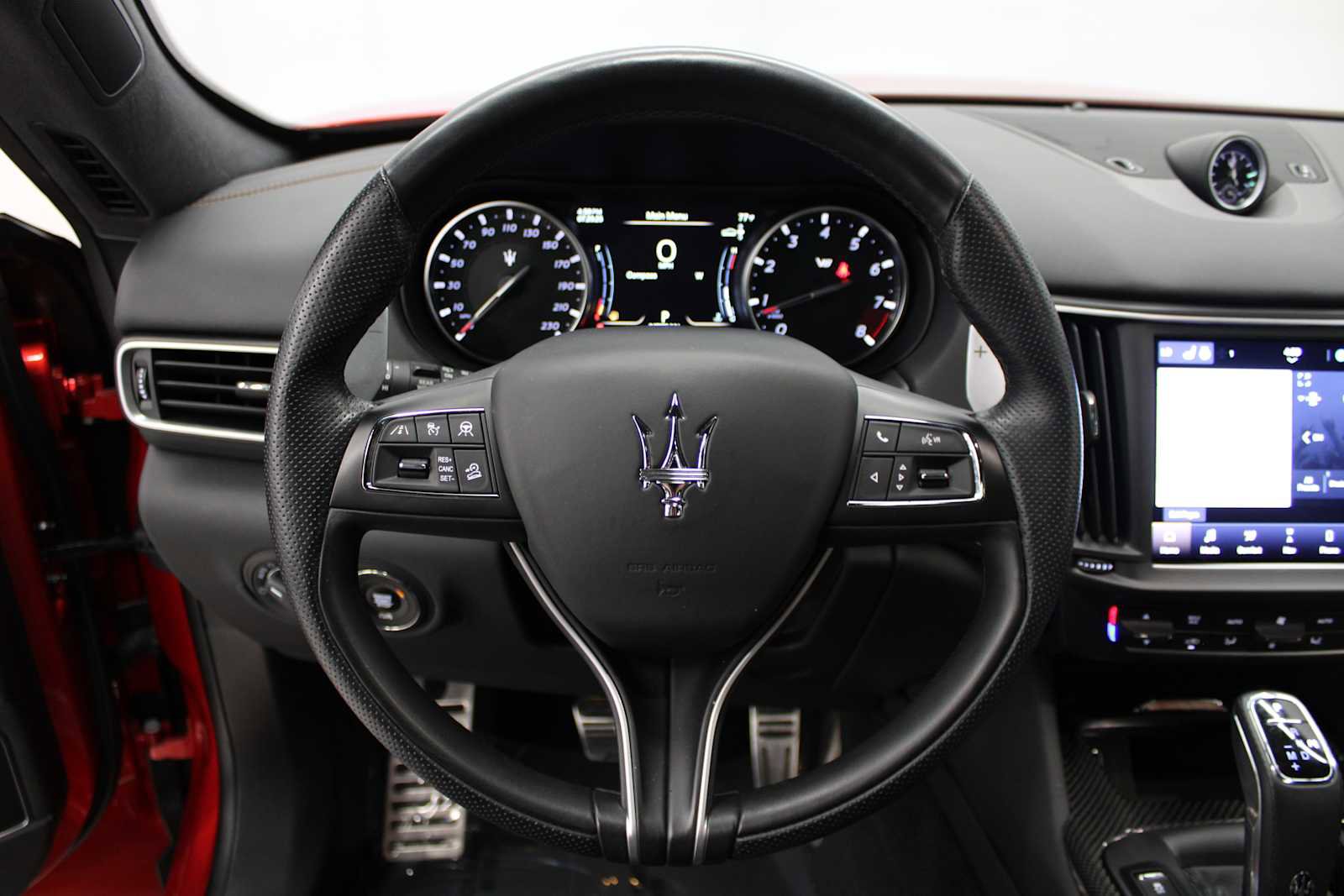 Used 2022 Maserati Levante Modena S image 41