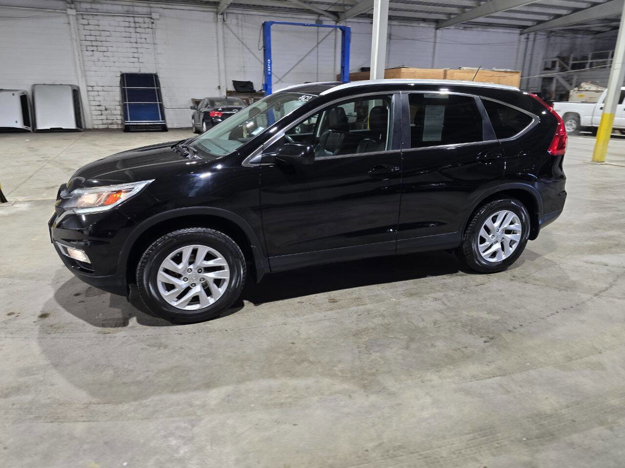 Used 2015 Honda CR-V EX-L image 3