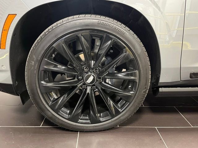 Certified 2025 Cadillac Escalade Sport Platinum w/ LPO, ONYX Package image 17