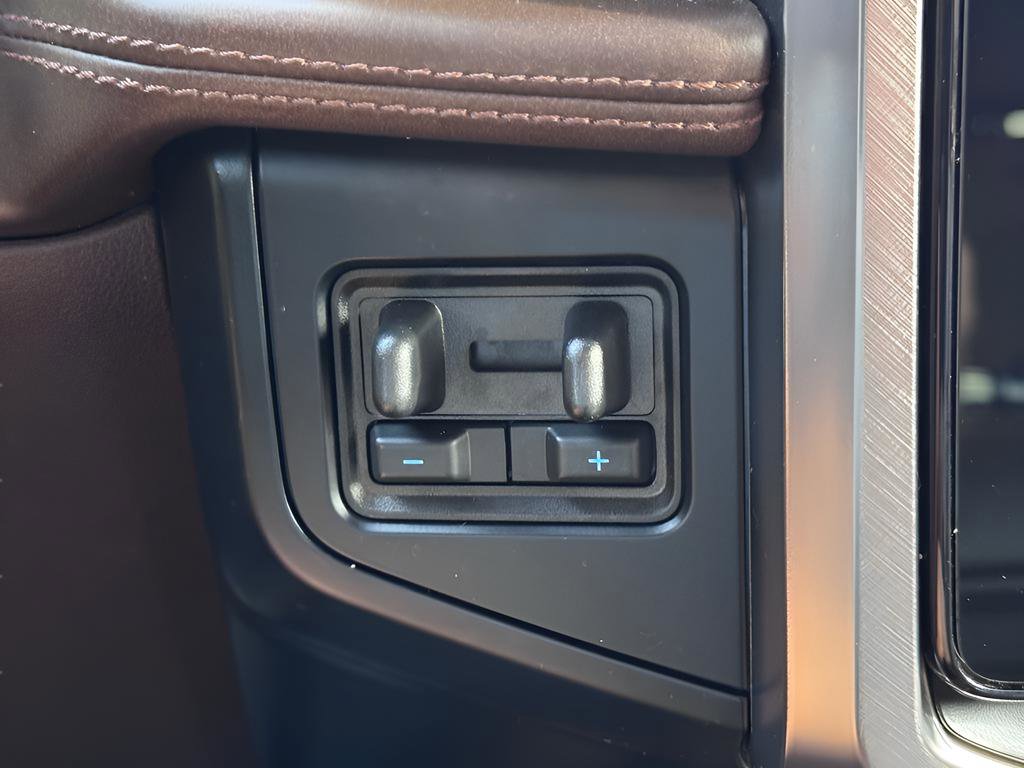 Used 2024 Ford Expedition Max King Ranch image 19