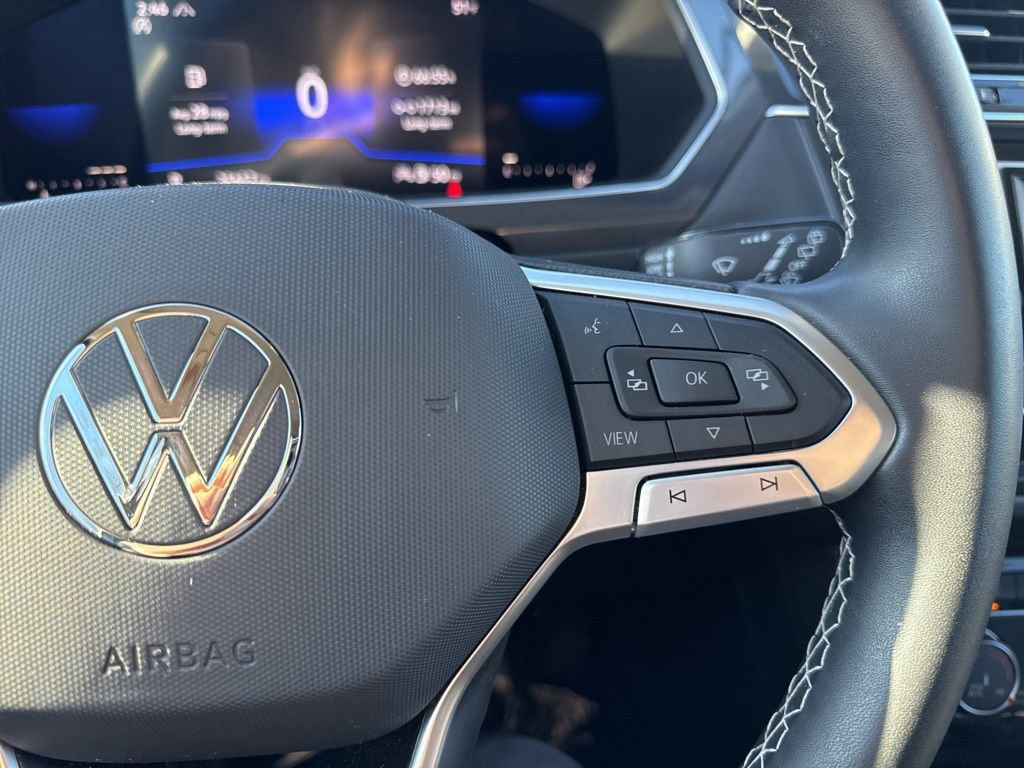 Used 2022 Volkswagen Tiguan S image 24