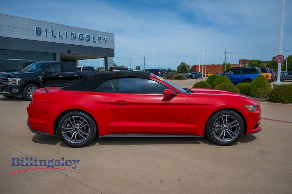 Used 2016 Ford Mustang Premium image 8