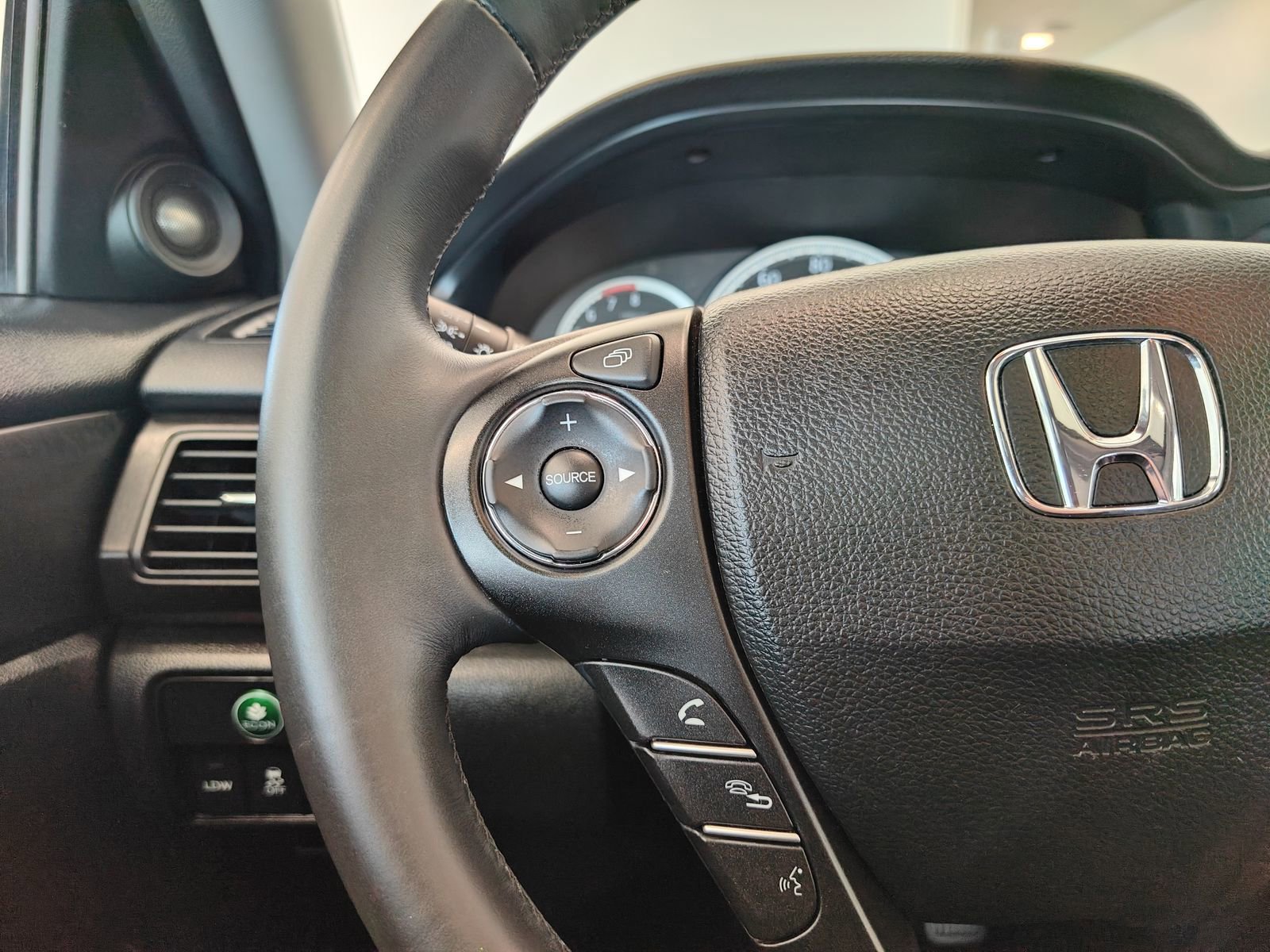 Used 2014 Honda Accord EX-L image 12