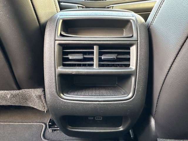 Certified 2025 Cadillac XT5 Premium Luxury image 8