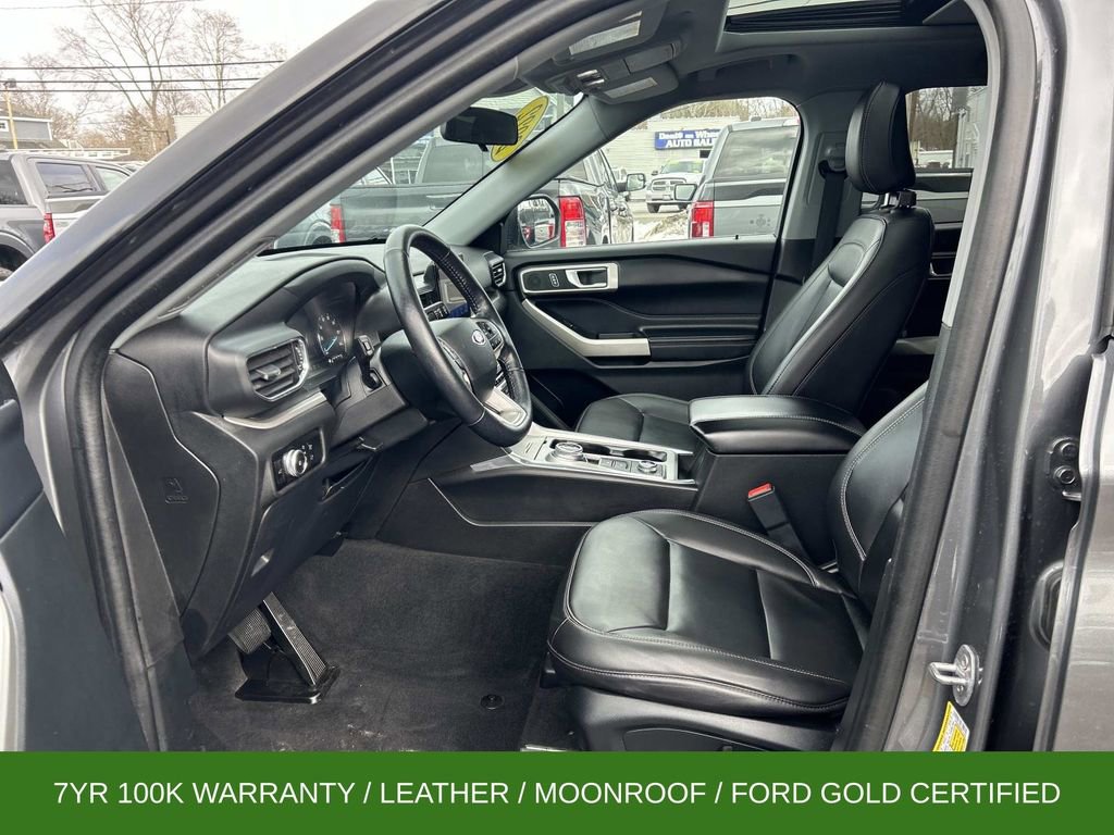 Certified 2022 Ford Explorer XLT w/ Equipment Group 202A image 11
