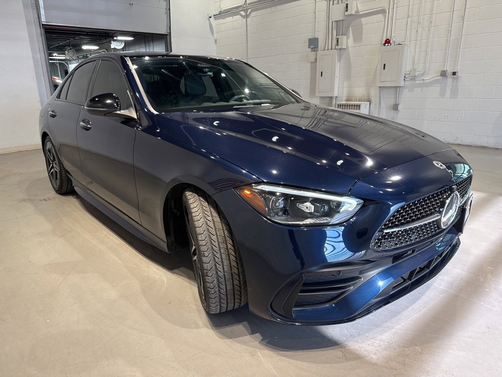 Used 2022 Mercedes-Benz C 300 4MATIC Sedan image 3