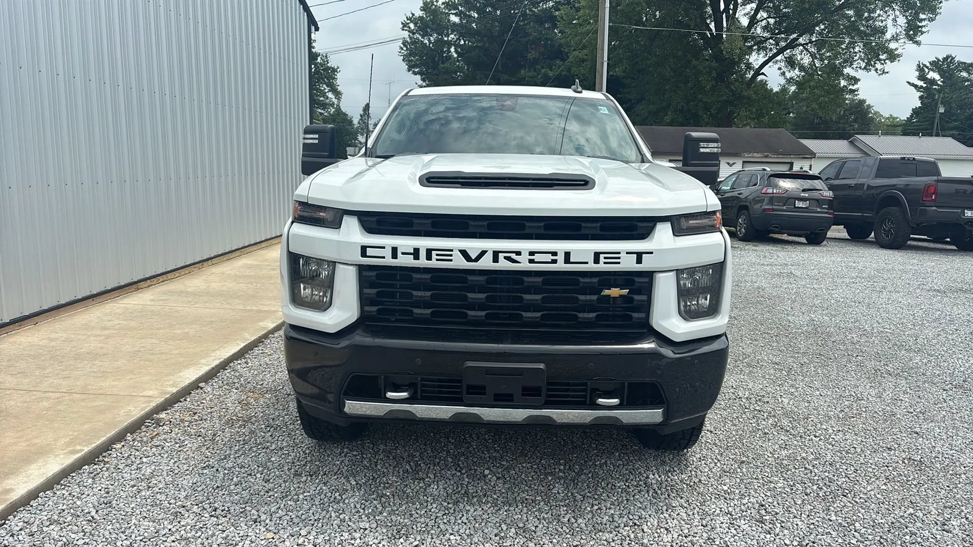 Used 2022 Chevrolet Silverado 2500 Custom w/ Custom Value Package AWD/4WD image 14