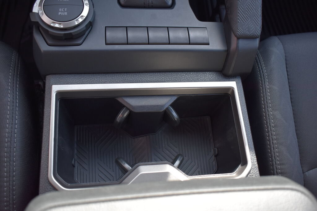 Certified 2025 Toyota Tacoma SR5 AWD/4WD image 15