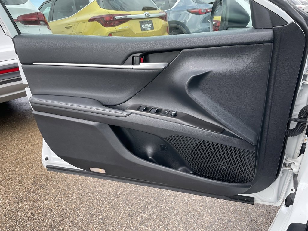 Used 2023 Toyota Camry XSE image 43