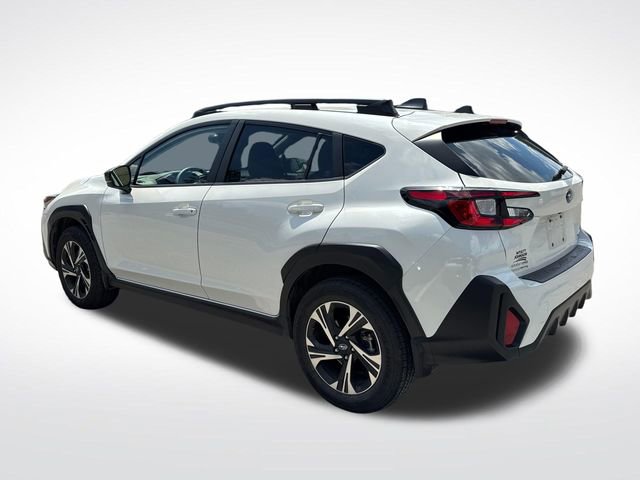 Used 2025 Subaru Crosstrek 2.0i Premium AWD/4WD image 3