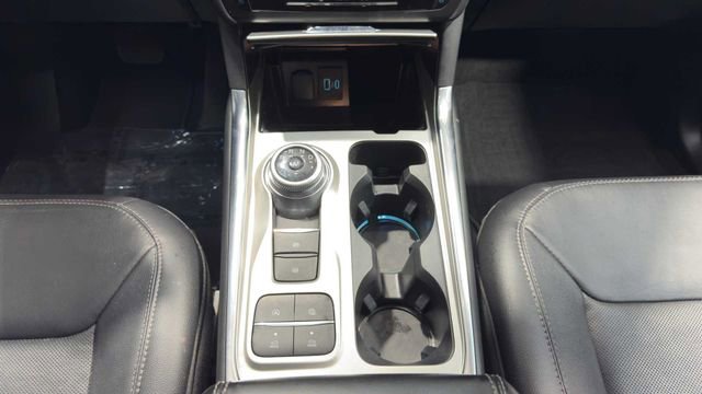 Used 2020 Ford Explorer Limited image 19