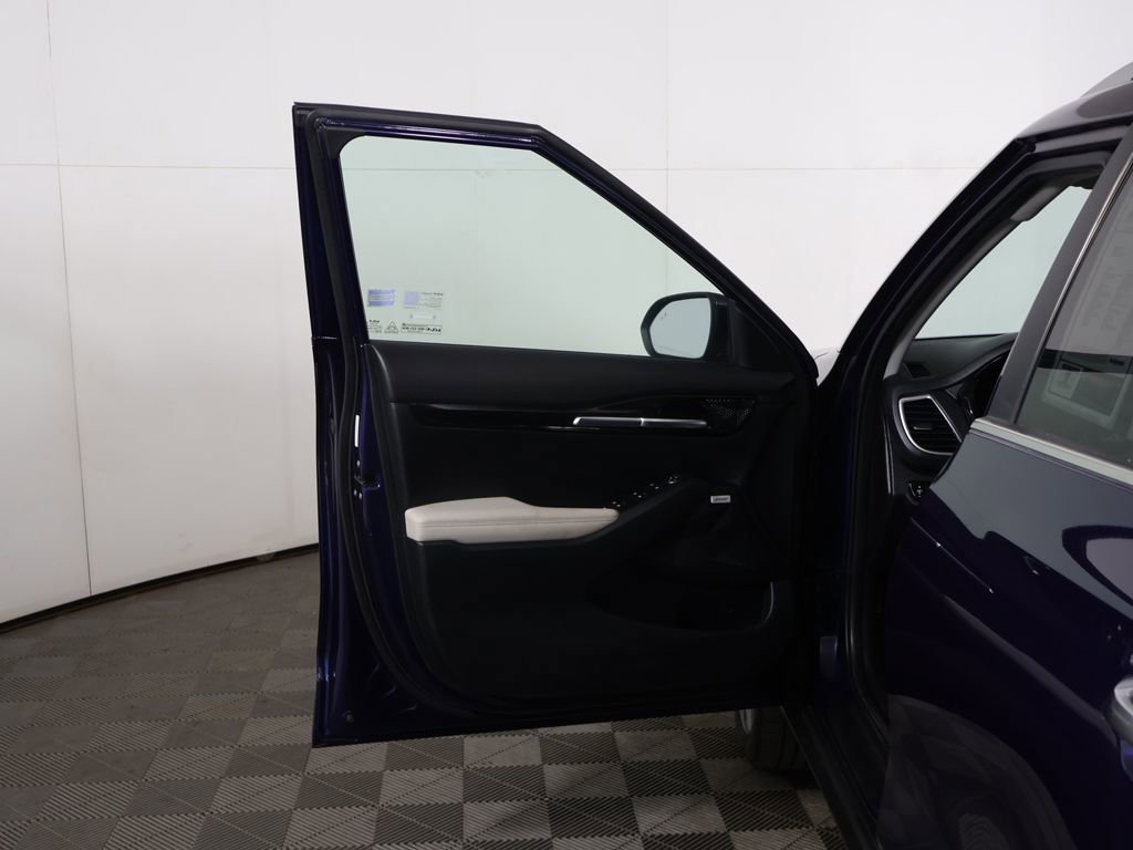 Used 2023 Kia Seltos SX image 20