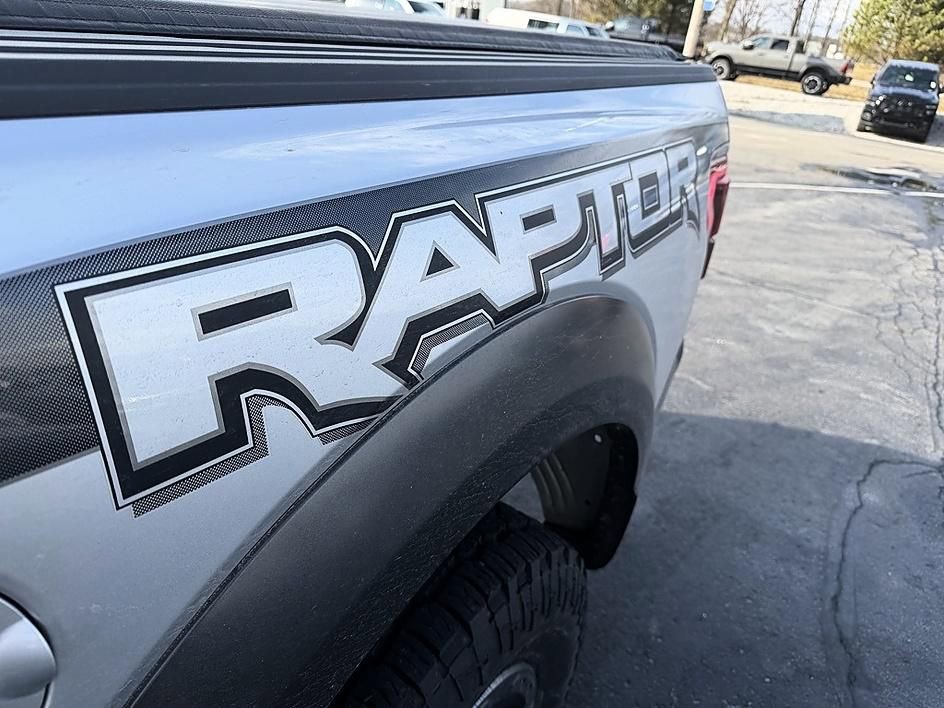 Used 2017 Ford F150 Raptor w/ Equipment Group 802A Luxury image 16
