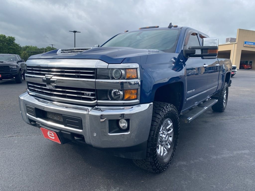 Used 2019 Chevrolet Silverado 2500 LTZ w/ Duramax Plus Package image 3