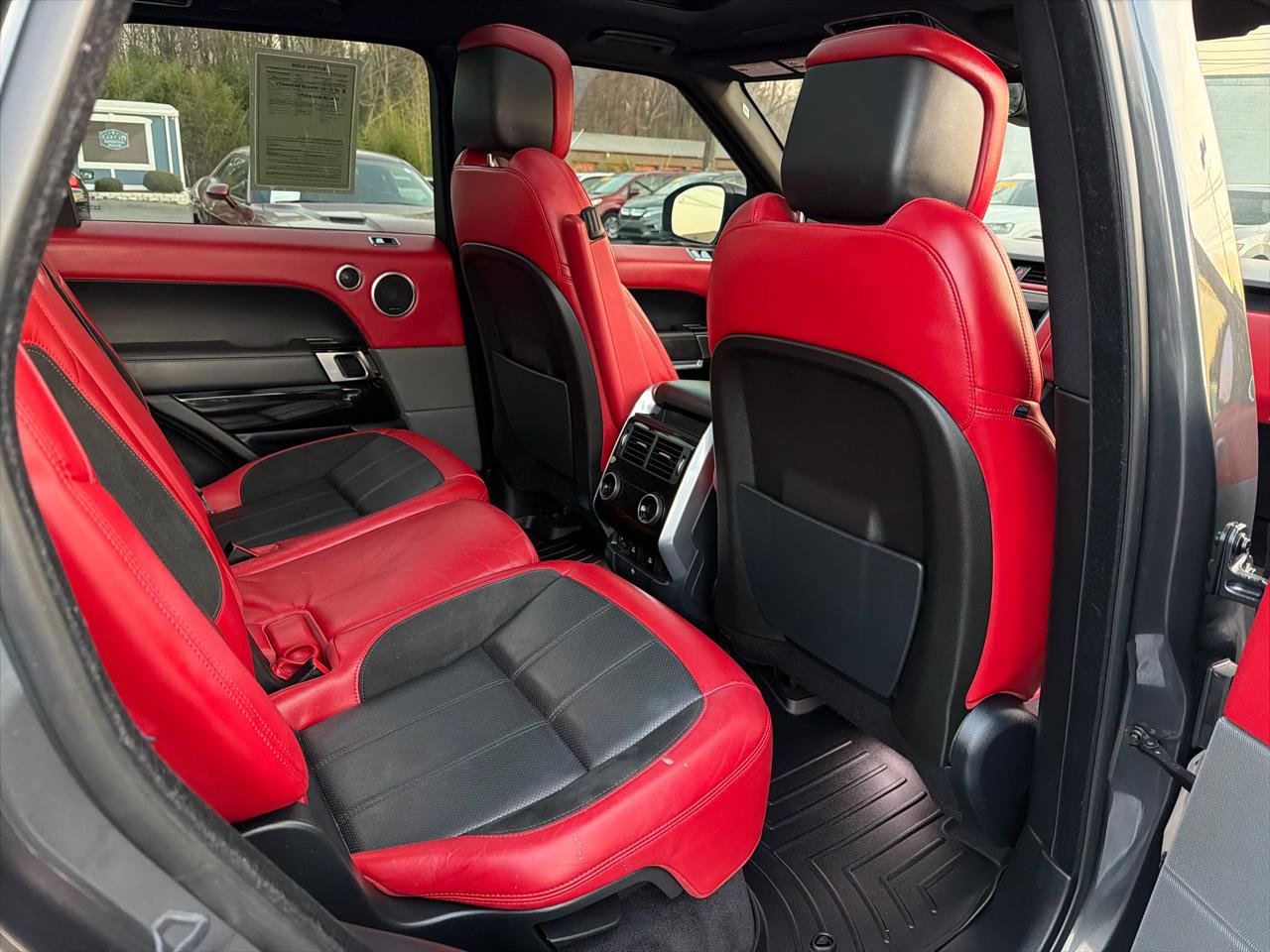 Used 2020 Land Rover Range Rover Sport HST image 19