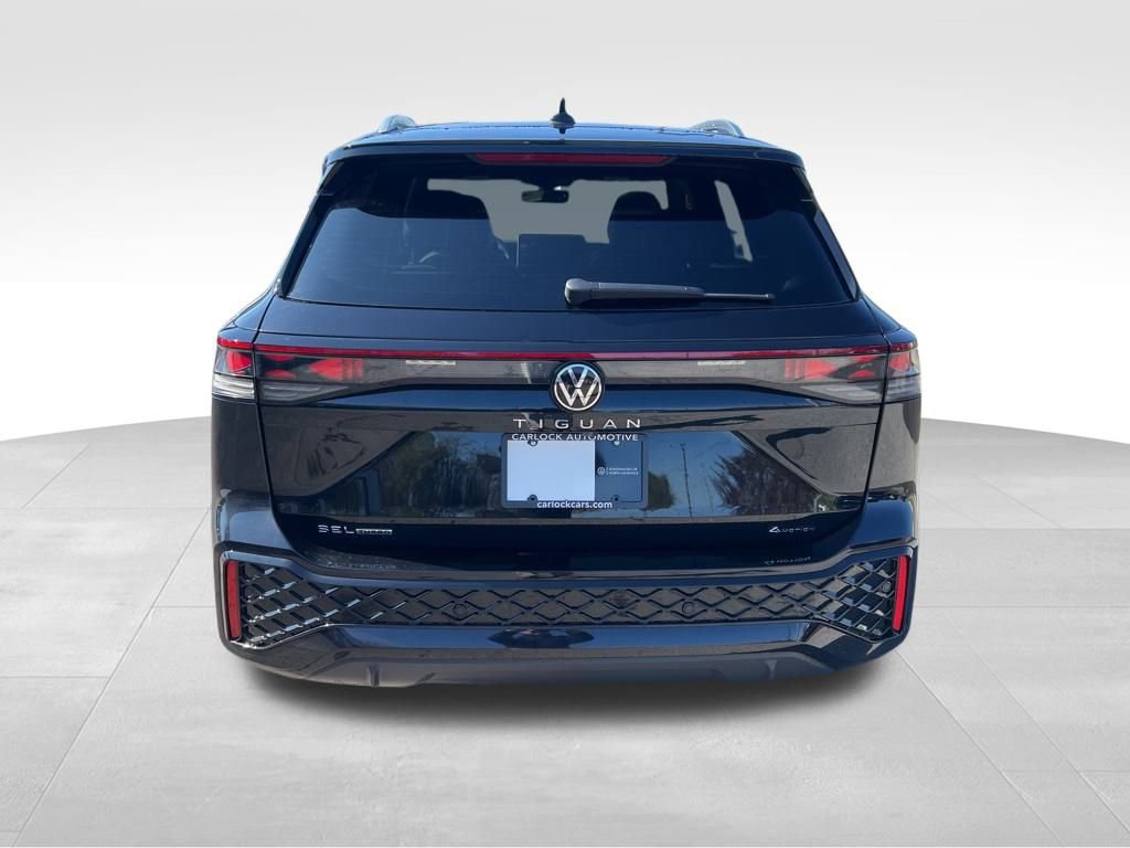 New 2026 Volkswagen Tiguan SEL R-Line image 6