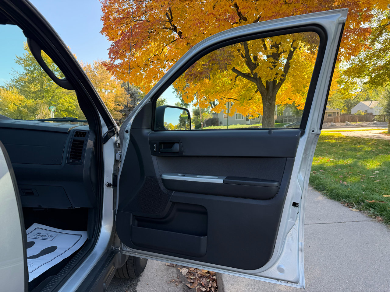 Used 2012 Ford Escape XLT image 17