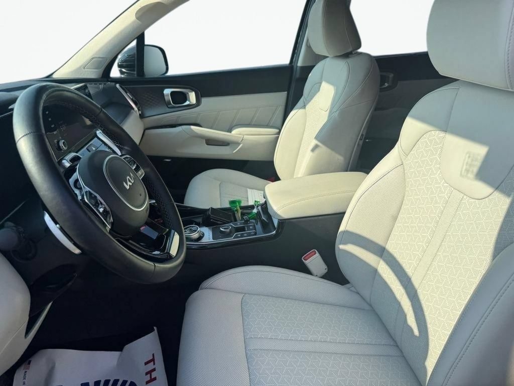 Certified 2023 Kia Sorento SX Prestige AWD/4WD image 27