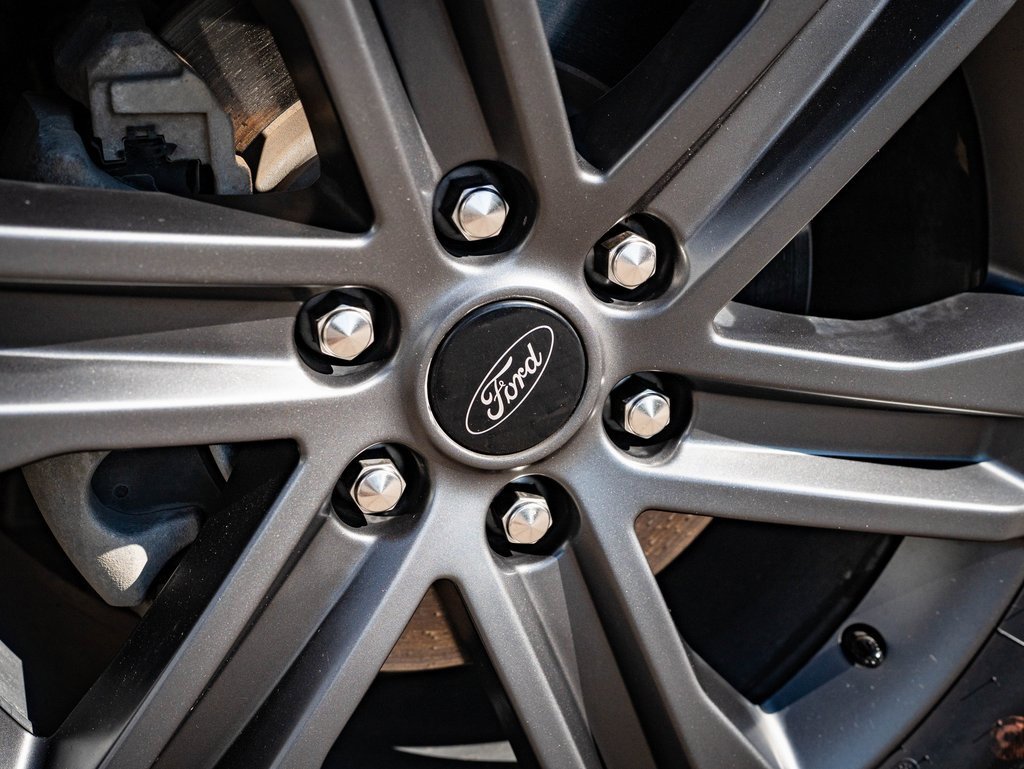 Used 2023 Ford F150 Lariat w/ Equipment Group 502A High image 8