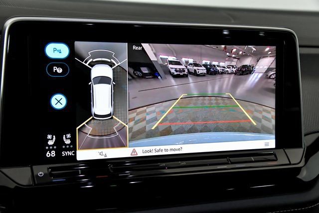 New 2026 Volkswagen Atlas Cross Sport SEL Premium R-Line AWD/4WD image 15